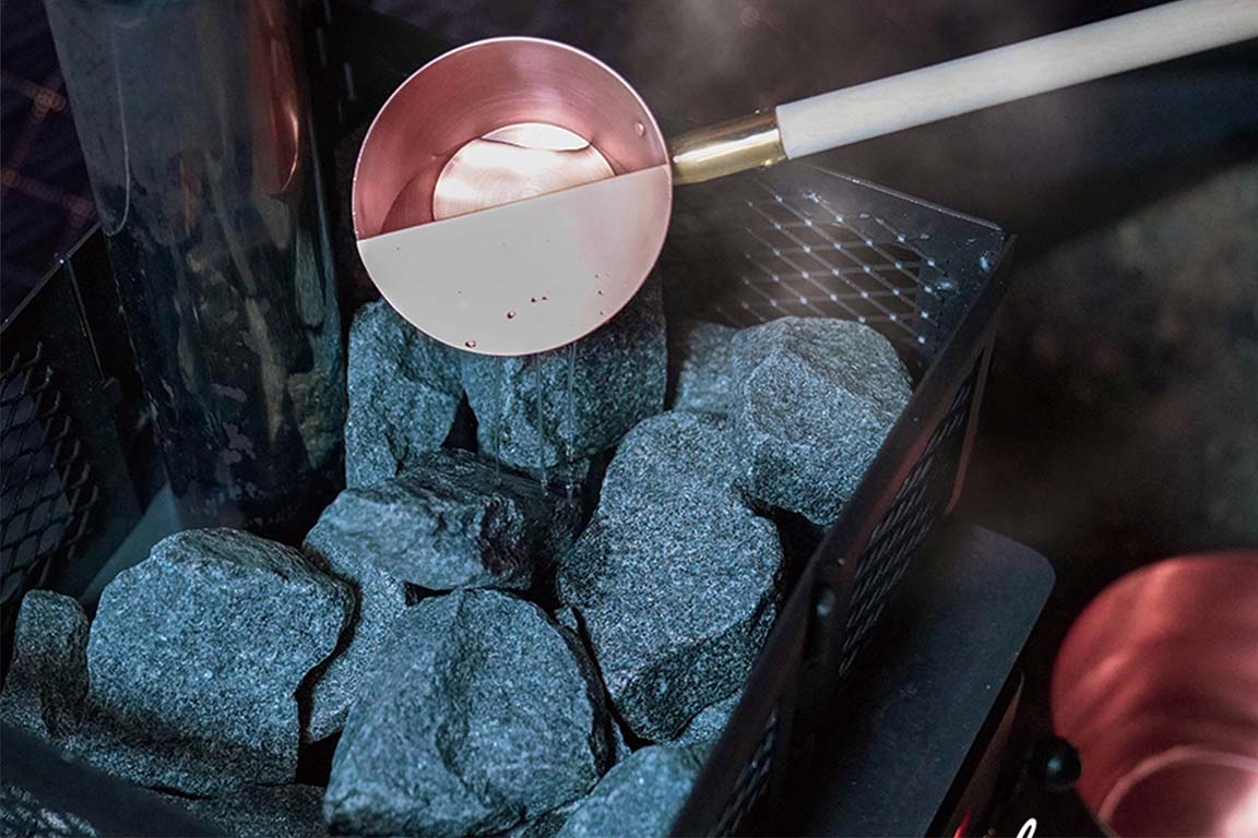 BBQ 與營火。桑拿與蒸汽 從 Check-In 起即享受豪華露營 asobi